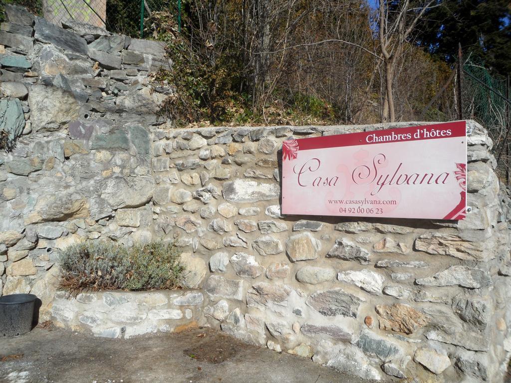 Chambres D'Hotes Casa SylvanaSaint-Dalmas-de-Tende エクステリア 写真